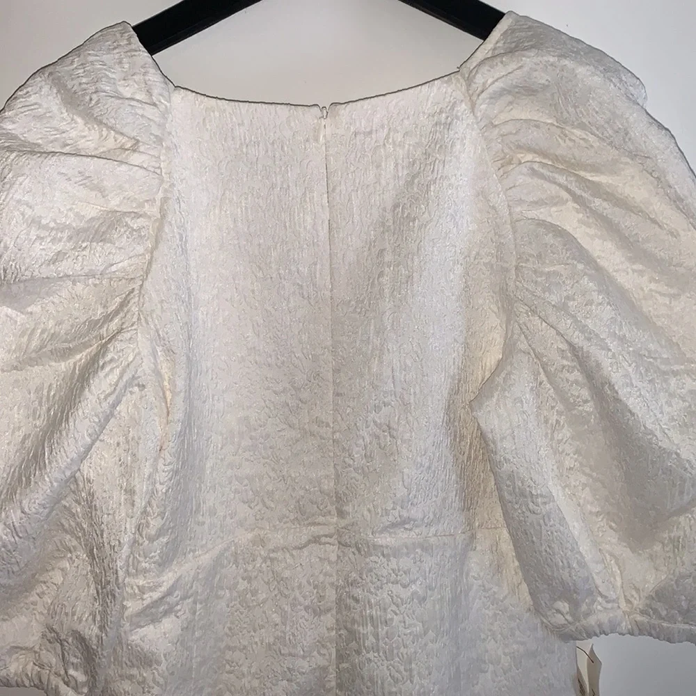 Bardot | Marnie Mini Dress Puff Sleeve in Ivory Size M - Picture 13 of 14